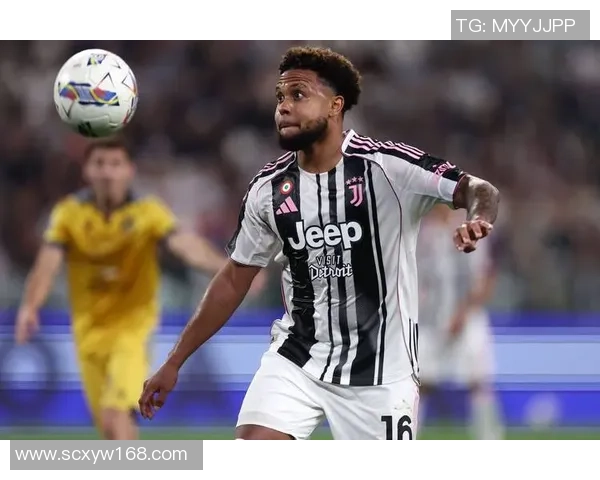 世界杯足球明星人物画作展现：荣耀与激情的视觉盛宴